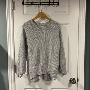 American Eagle Outfitters Gray Crew Neck Sweater
